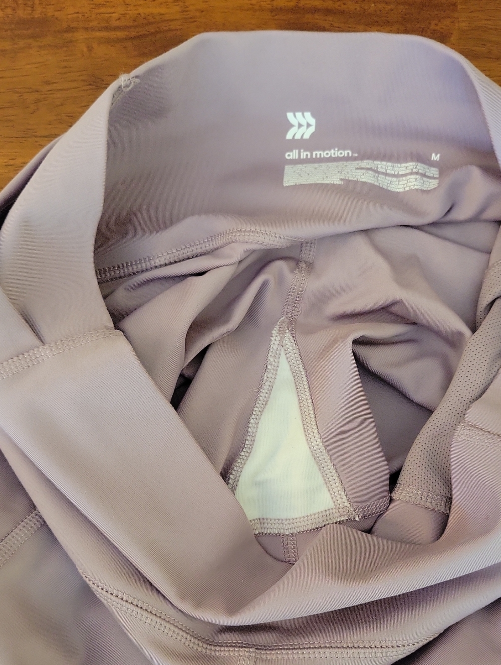 All In Motion Lilac Leggings | Medium - Picture 8 of 8